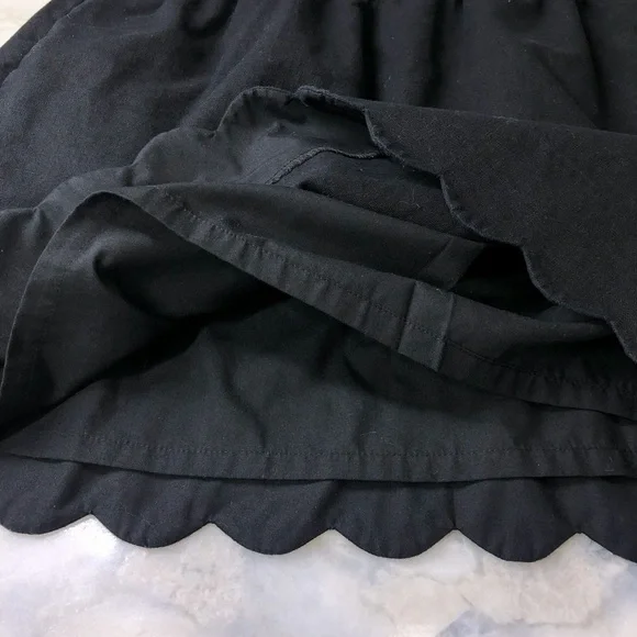 J Crew black linen blend scalloped hem fully lined mini skirt. Size 4 - Picture 5 of 9